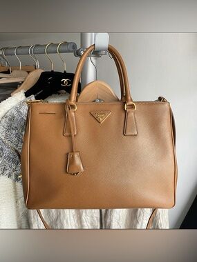 Prada Saffiano Galleria Double Zip Tan Leather Tote Bag Large Light Brown